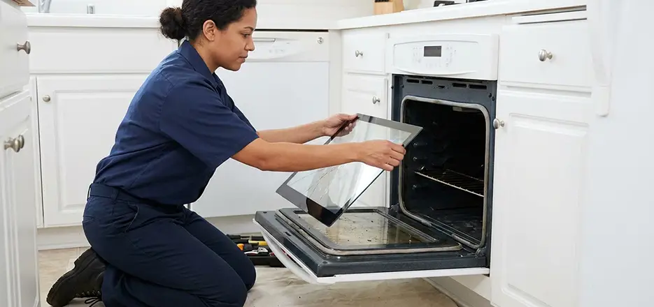 Range Oven Door Glass Replacement in Lynn