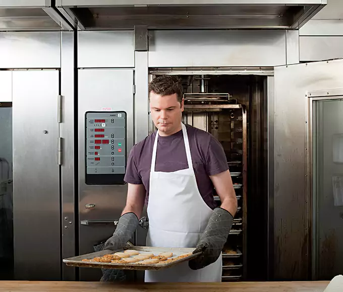 Why Lynn, MA Kitchens Trust Appliance Repair Lynn for Commercial Oven Repair?