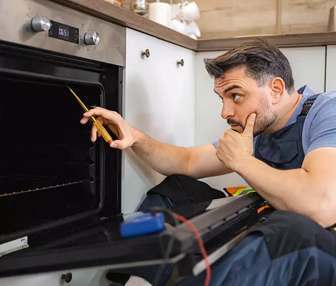 Why Lynn Households Choose Appliance Repair Lynn for Every Gas Oven Fix?